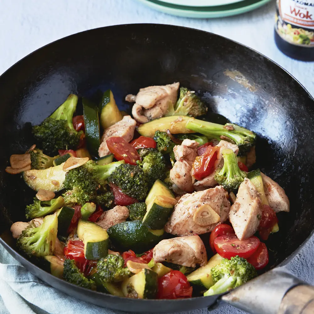 WOK_DE_POULET_MARINE_AUX_LEGUMES