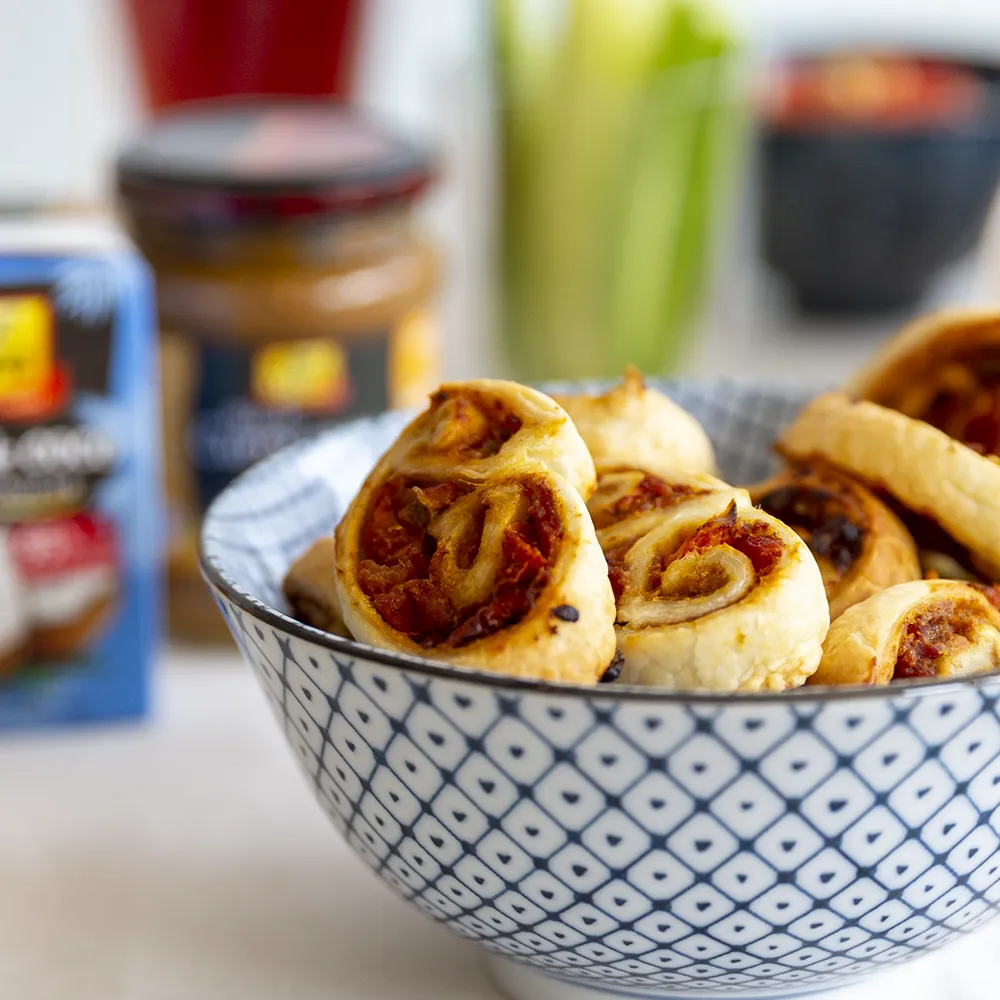 Palmiers au curry jambon et tomates séchées