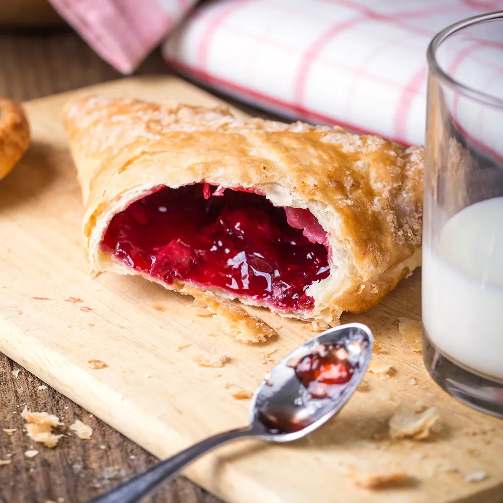 Chaussons aux pommes et framboises